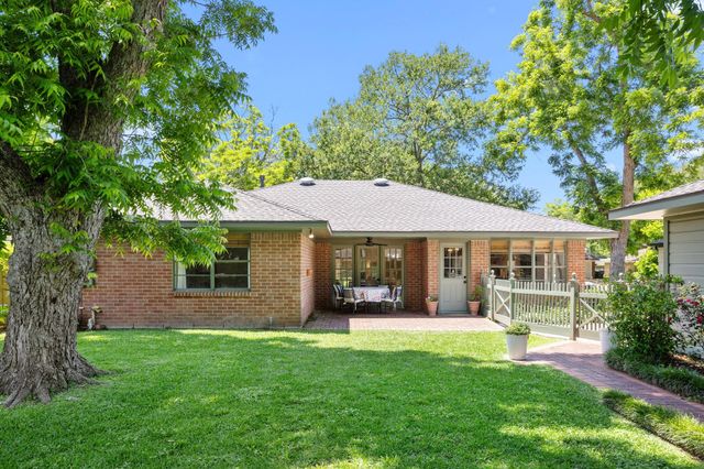 603 Alcorn Street, Sugar Land, TX 77478
