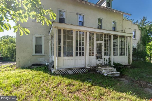 169 STATE RD, Bensalem, PA 19020