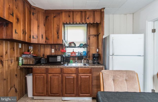 169 STATE RD, Bensalem, PA 19020