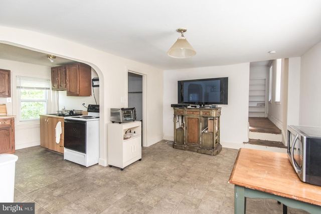 169 STATE RD, Bensalem, PA 19020