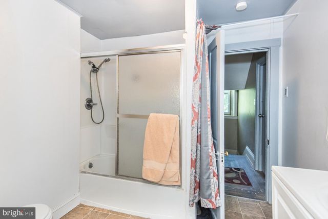169 STATE RD, Bensalem, PA 19020