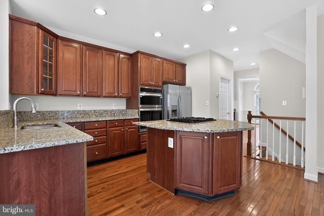 4519 FAIR VALLEY DR, Fairfax, VA 22033