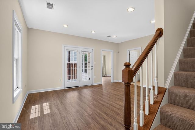 4519 FAIR VALLEY DR, Fairfax, VA 22033
