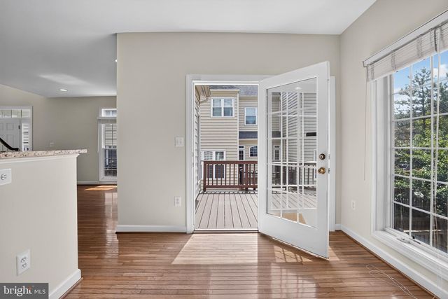 4519 FAIR VALLEY DR, Fairfax, VA 22033