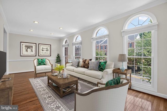 4519 FAIR VALLEY DR, Fairfax, VA 22033