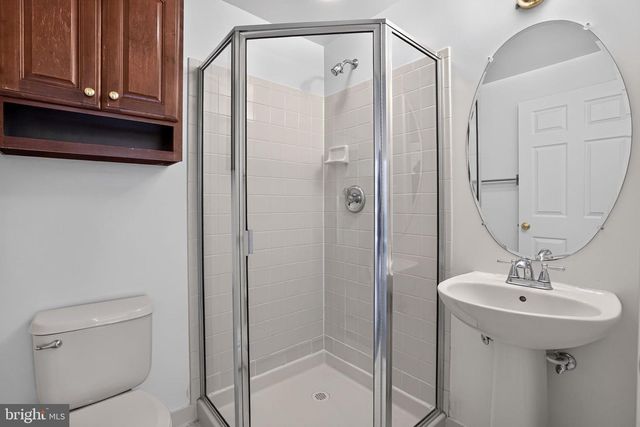 4519 FAIR VALLEY DR, Fairfax, VA 22033