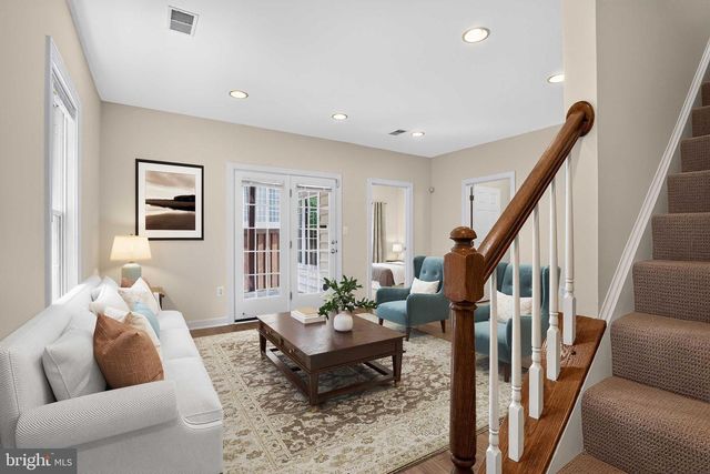 4519 FAIR VALLEY DR, Fairfax, VA 22033