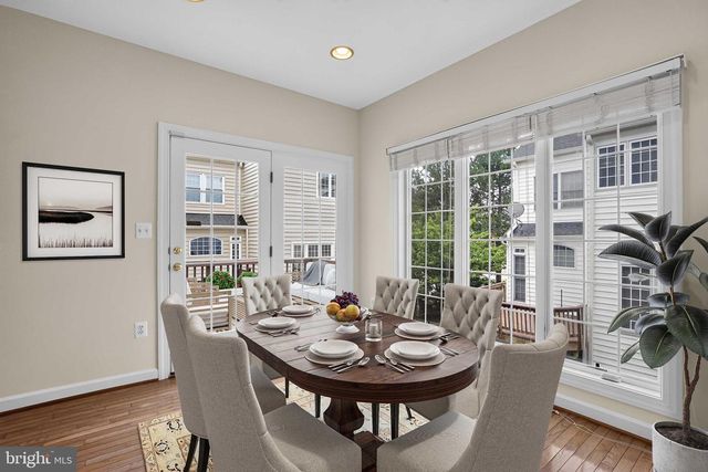 4519 FAIR VALLEY DR, Fairfax, VA 22033