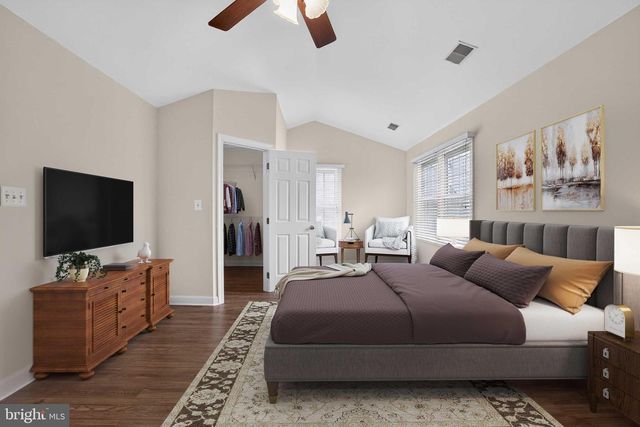 4519 FAIR VALLEY DR, Fairfax, VA 22033