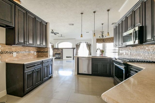4111 Clubhollow, Katy, TX 77450