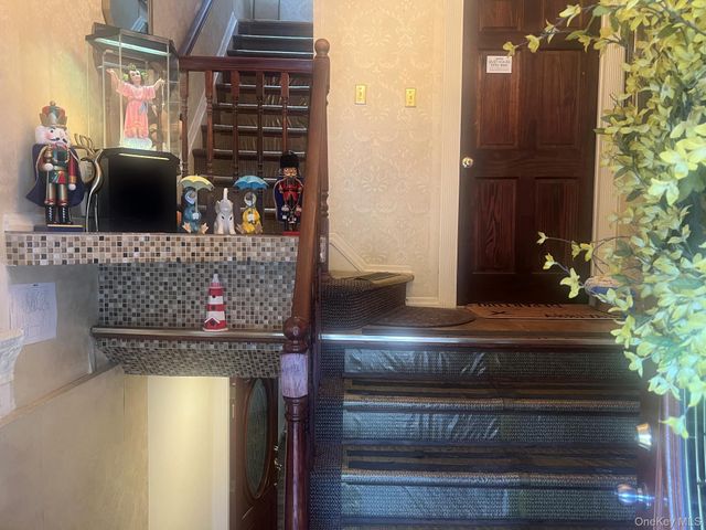 8103 31st Avenue 2, East Elmhurst, NY 11370