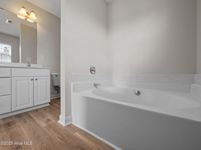 116 Hickory Shores Drive, Newport, NC 28570