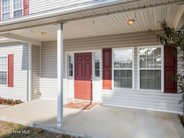 116 Hickory Shores Drive, Newport, NC 28570