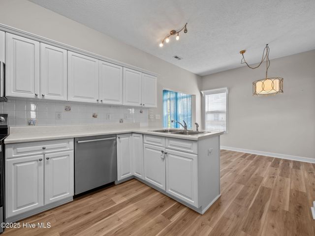 116 Hickory Shores Drive, Newport, NC 28570