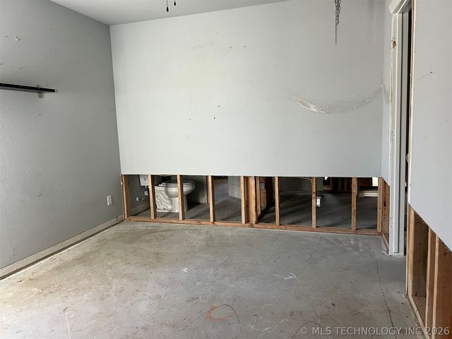 606 N 9 Street, Collinsville, OK 74021