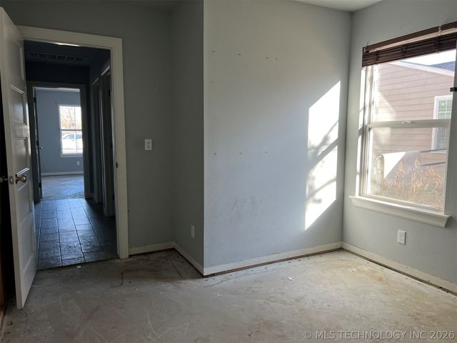 606 N 9 Street, Collinsville, OK 74021