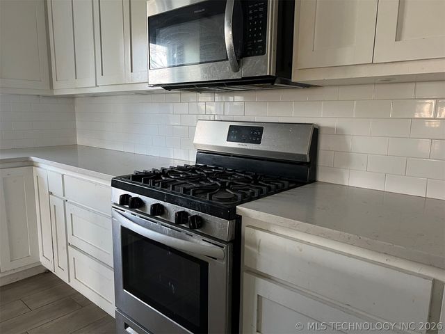 606 N 9 Street, Collinsville, OK 74021