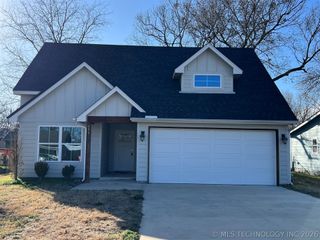 606 N 9 Street, Collinsville, OK 74021