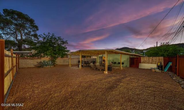 111 S Westmoreland Avenue, Tucson, AZ 85745