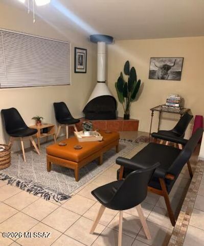 111 S Westmoreland Avenue, Tucson, AZ 85745