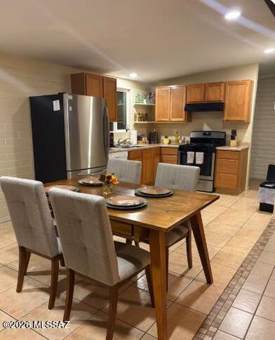 111 S Westmoreland Avenue, Tucson, AZ 85745