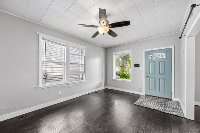 223 17th Street, Cedar Rapids, IA 52402