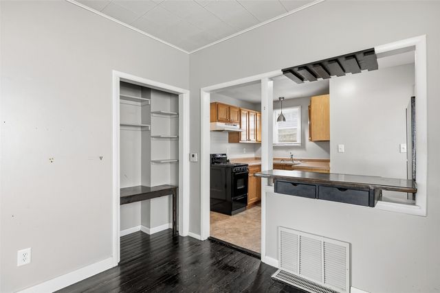 223 17th Street, Cedar Rapids, IA 52402