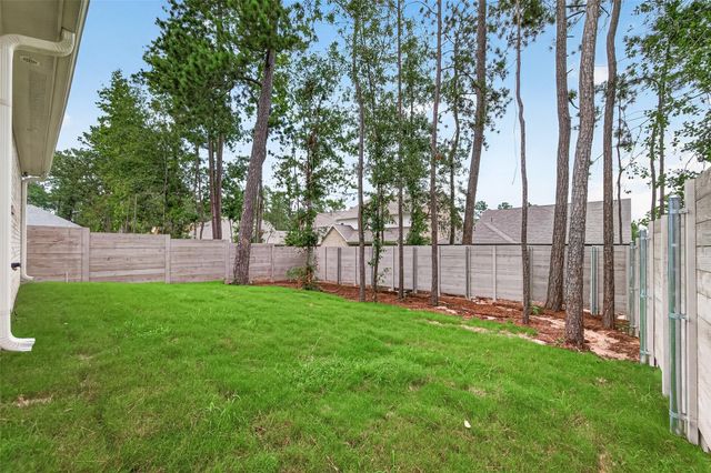 11227 Moccasin Drive, Montgomery, TX 77316