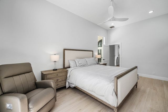 6674 NW 25th Avenue, Boca Raton, FL 33496