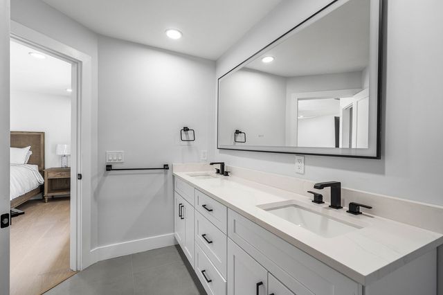 6674 NW 25th Avenue, Boca Raton, FL 33496
