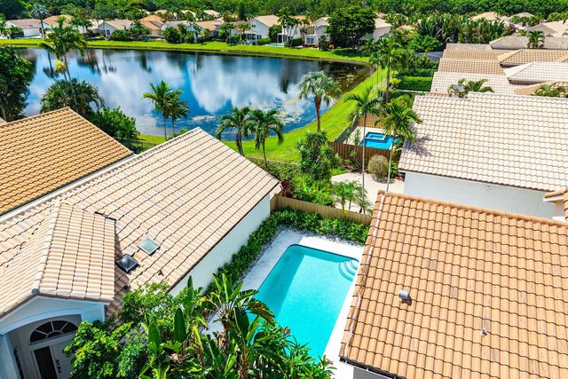 6674 NW 25th Avenue, Boca Raton, FL 33496