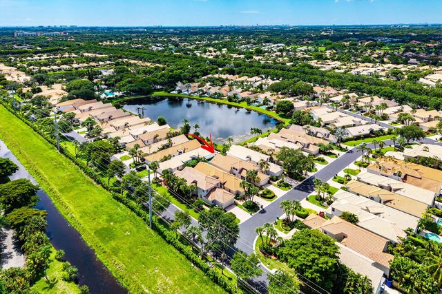 6674 NW 25th Avenue, Boca Raton, FL 33496