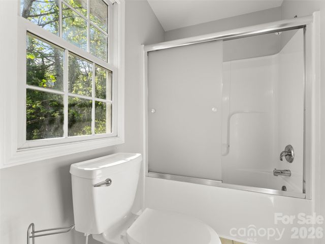 13 Castle Street, Asheville, NC 28803