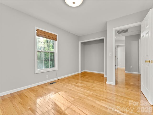 13 Castle Street, Asheville, NC 28803