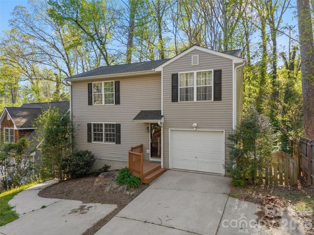 13 Castle Street, Asheville, NC 28803