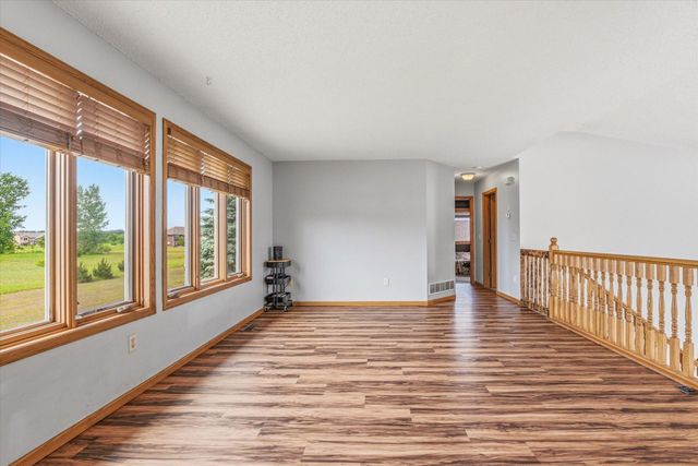 13653 307th Avenue NW, Princeton, MN 55371