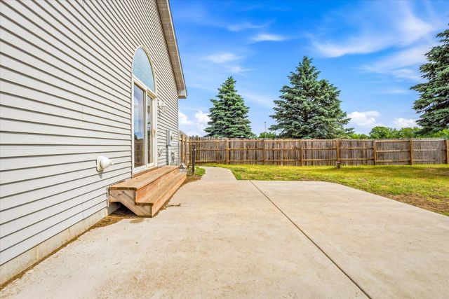 13653 307th Avenue NW, Princeton, MN 55371