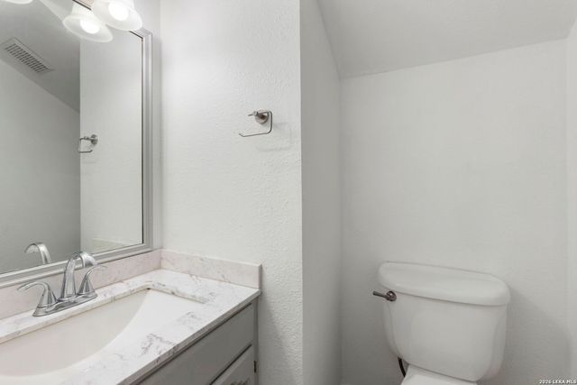 8719 TIMBERWICK ST, San Antonio, TX 78250