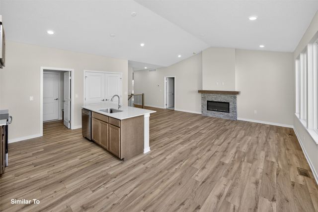 4003 SE 30th Street, Ankeny, IA 50021