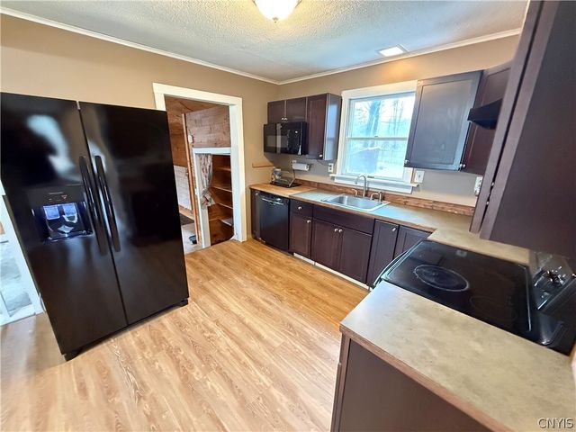 7084 Island Road, Cicero, NY 13039