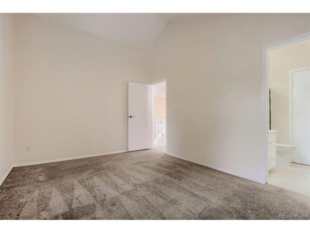 10223 E Peakview Ave, Englewood, CO 80111