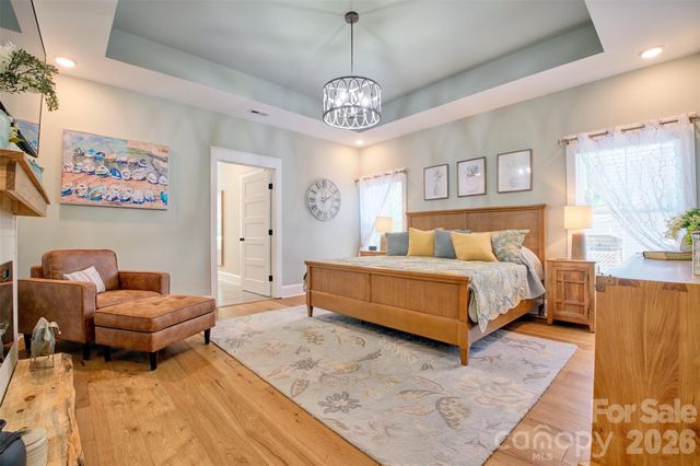 662 Sandbar Point, Lake Wylie, SC 29710