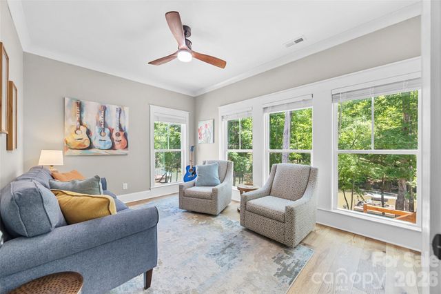 662 Sandbar Point, Lake Wylie, SC 29710