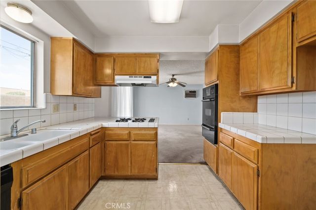 912 W Benwood, San Dimas, CA 91773