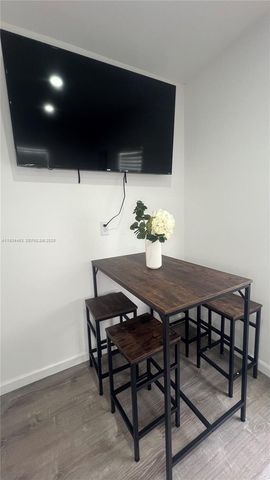 4139 NW 23rd Ave 2, Miami, FL 33142