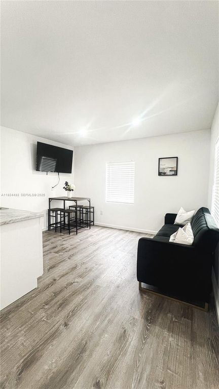 4139 NW 23rd Ave 2, Miami, FL 33142