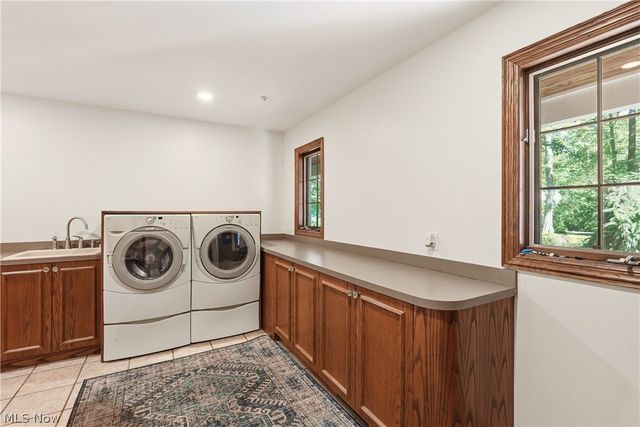 5360 Som Center Road, Solon, OH 44139