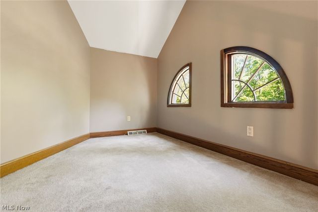 5360 Som Center Road, Solon, OH 44139