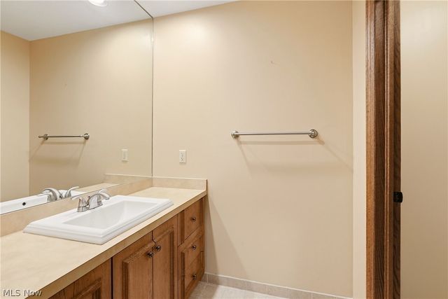 5360 Som Center Road, Solon, OH 44139