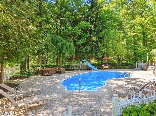 5360 Som Center Road, Solon, OH 44139